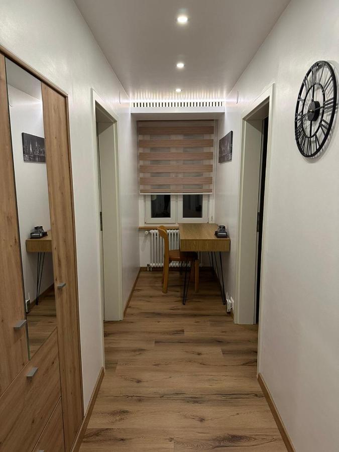 Studio Cosy Au Centre De Couvet Apartment Екстериор снимка